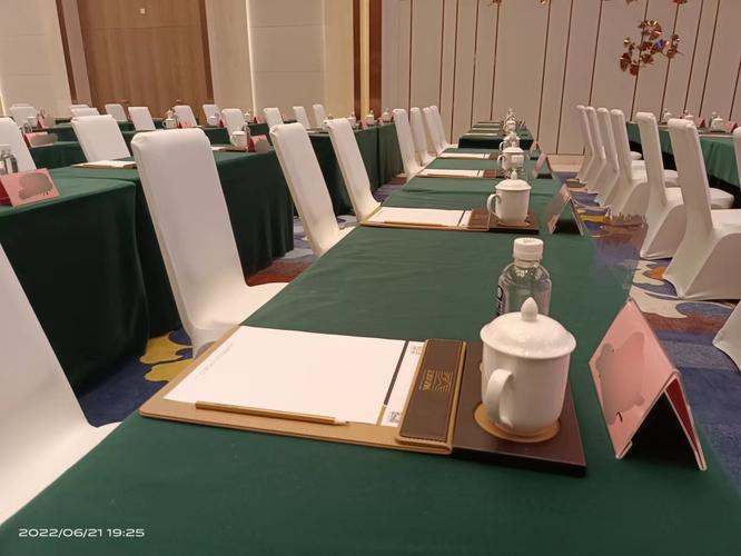 精诚服务——华保盛服务管理集团会务服务中的网络技术咨询